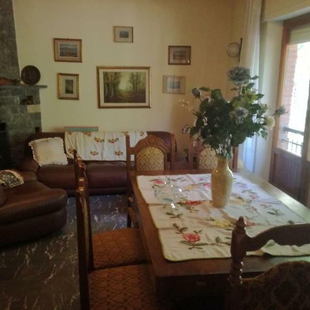 ラディコーファニCasa Della Nonnaアパートメント エクステリア 写真